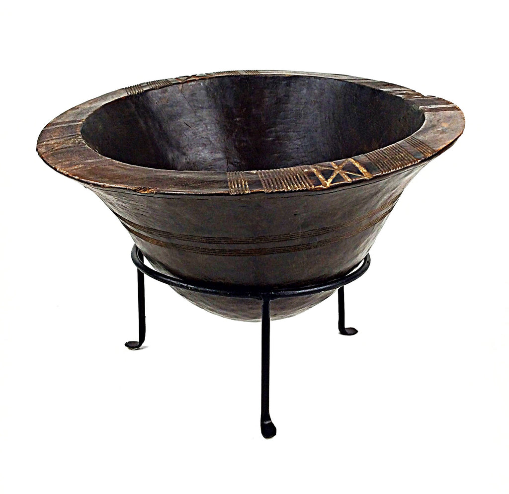 Bowl with Stand